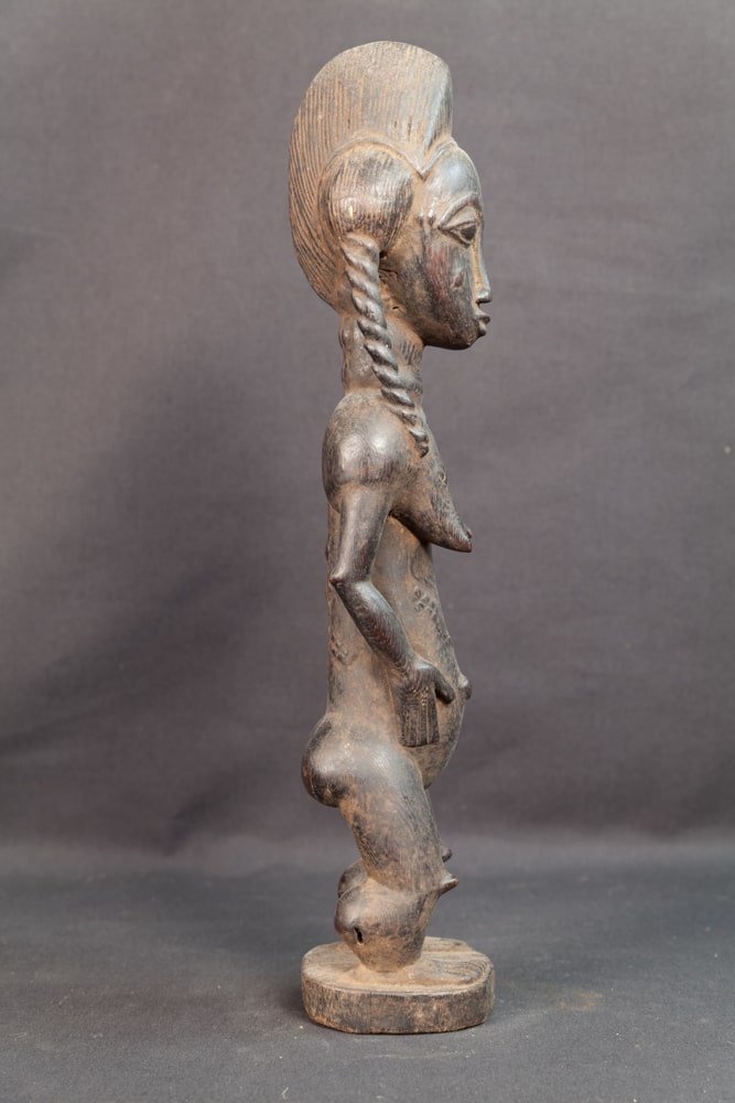 Statue Baoulé féminine à la coiffure torsadée -