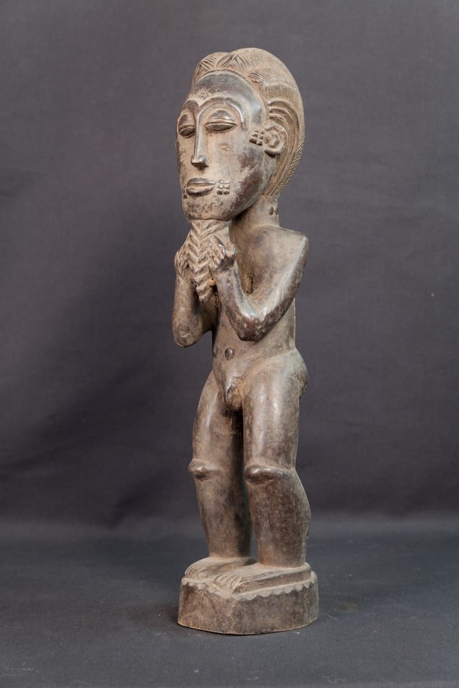 Statue Baoulé masculine en prière -
