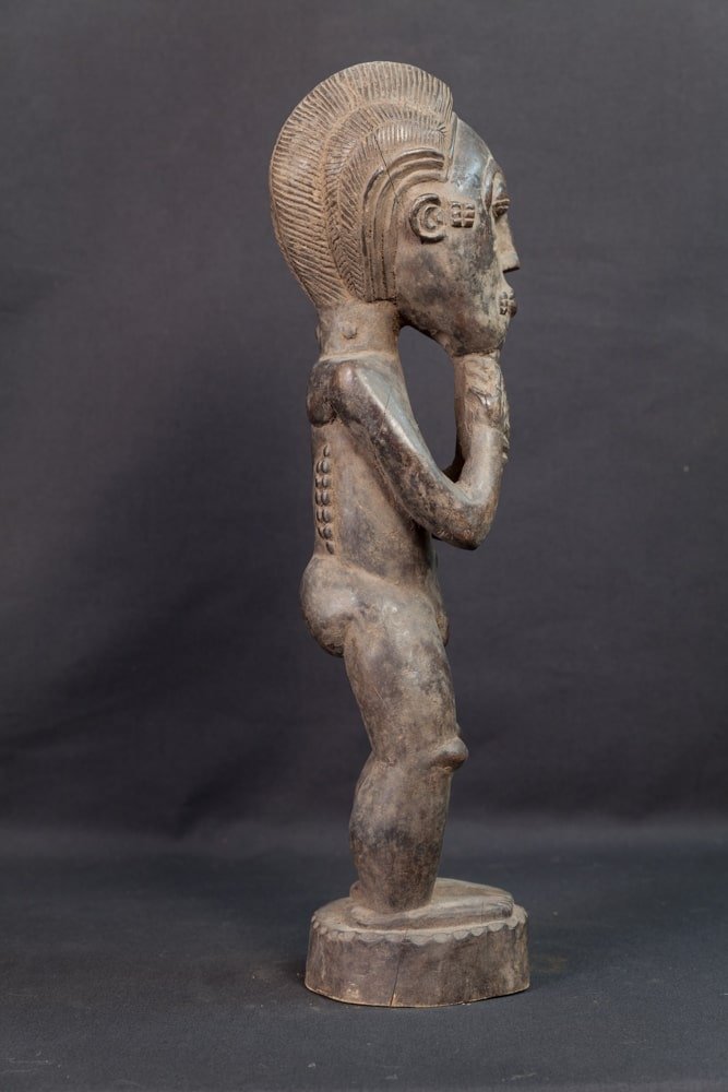 Statue Baoulé masculine en prière -