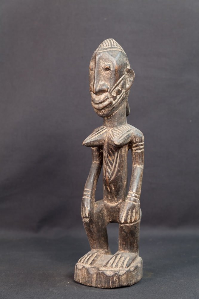 Statue Mossi féminine agenouillée -