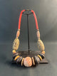 Collier africain avec perles décorées et motifs géométriques - 