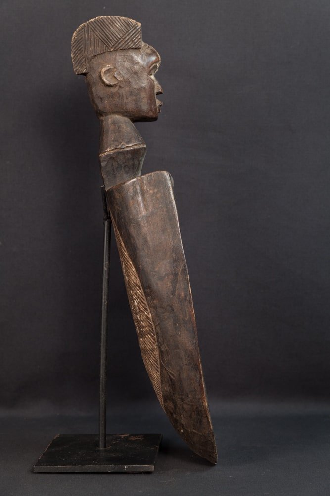 Cuillère en bois stylisé à cornes - 