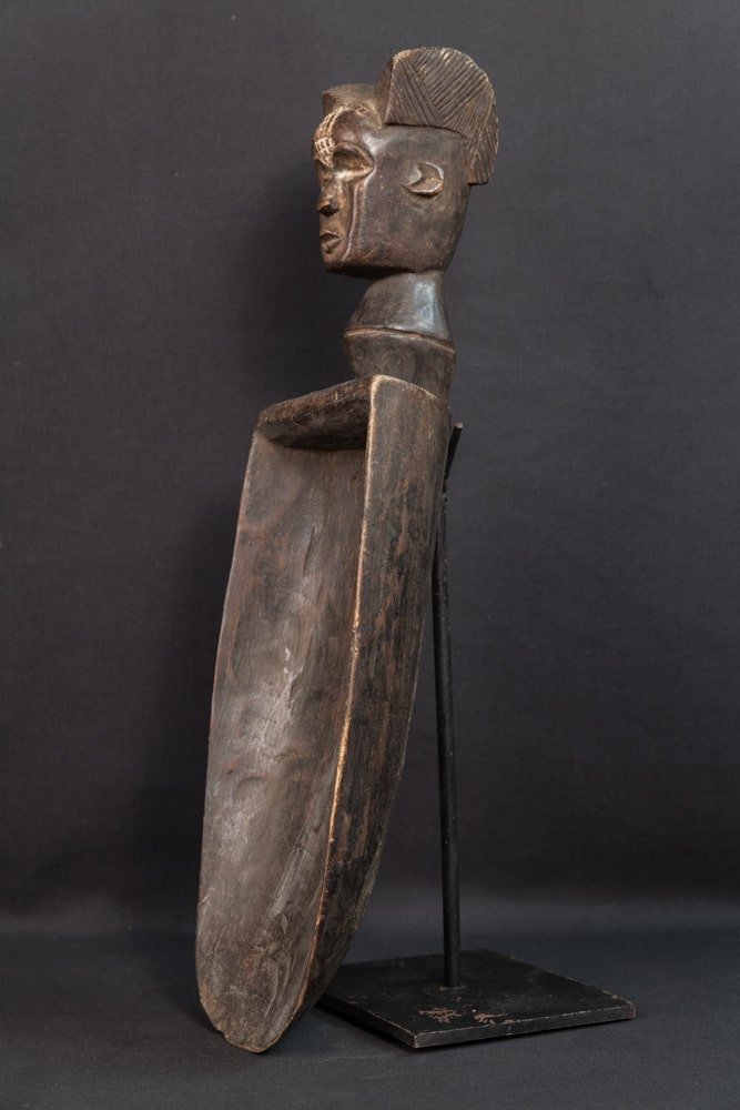 Cuillère en bois stylisé à cornes - 