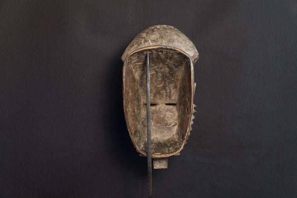 Masque Baoulé à scarifications frontales - 