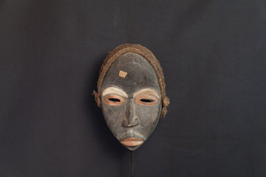 Masque Dan à sourcils blancs et tresses latérales - 