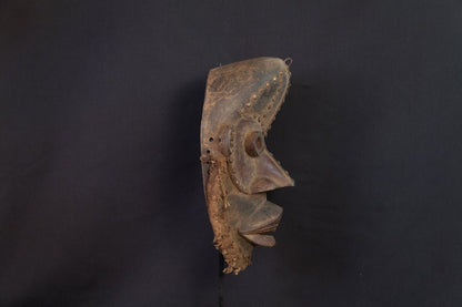 Masque Dan à surface cloutée et bouche ouverte - 