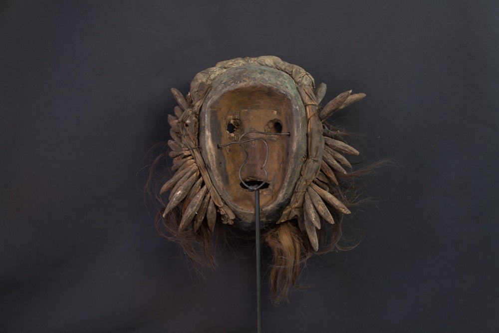 Masque Guere à large bouche et yeux globuleux - 