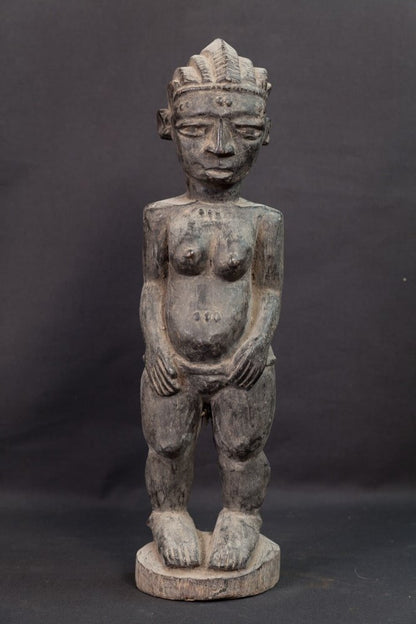 Statue Baoulé féminine debout - 
